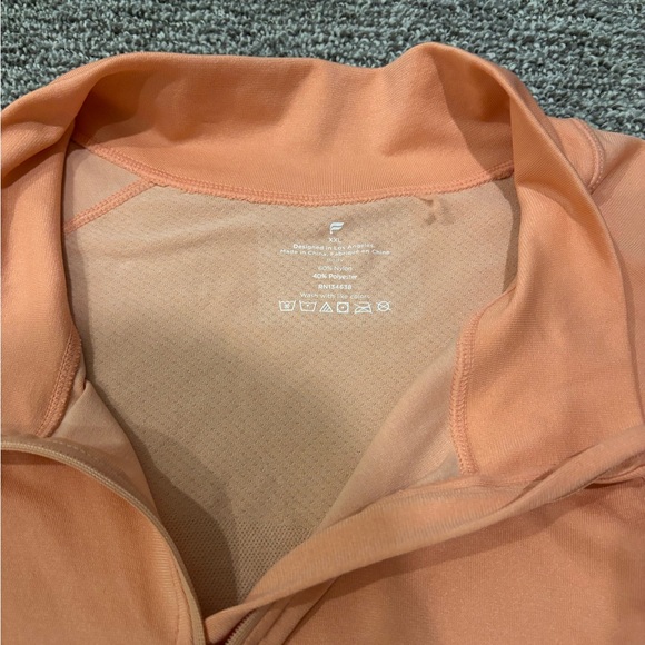 Fabletics quarter zip shirt. Size XXL. - Picture 2 of 4